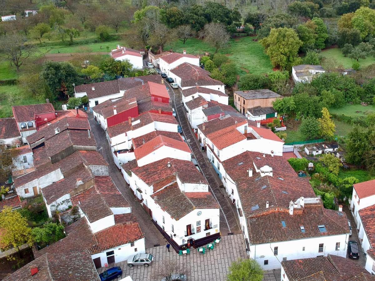 Casa Rural "Castano Bienestar" Castano de Robledo Eksteriør billede