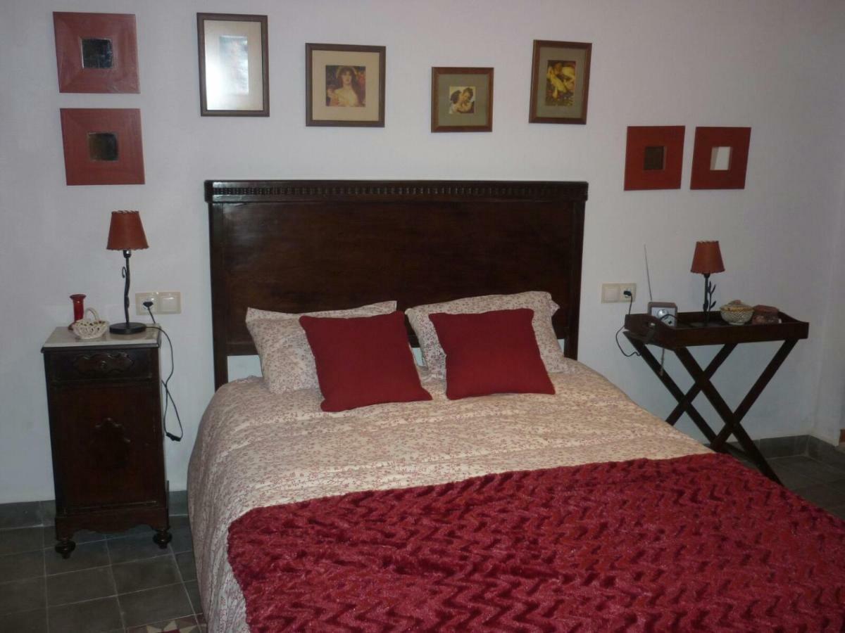 Casa Rural "Castano Bienestar" Castano de Robledo Eksteriør billede
